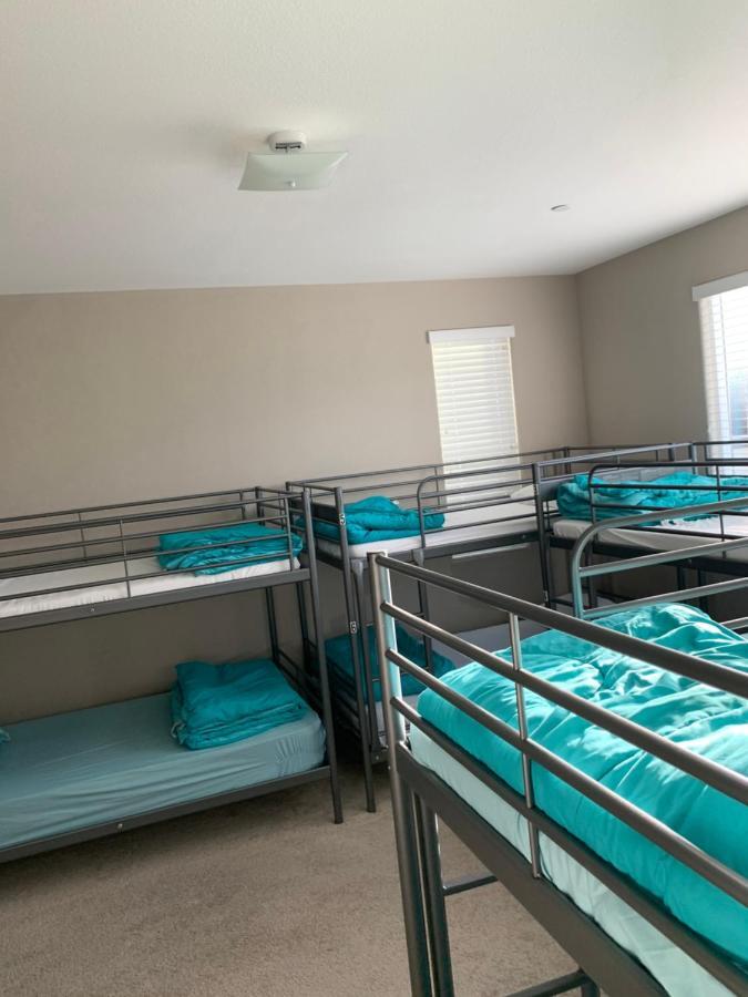 Dc Crashpad Hostel Дейли Сити Екстериор снимка